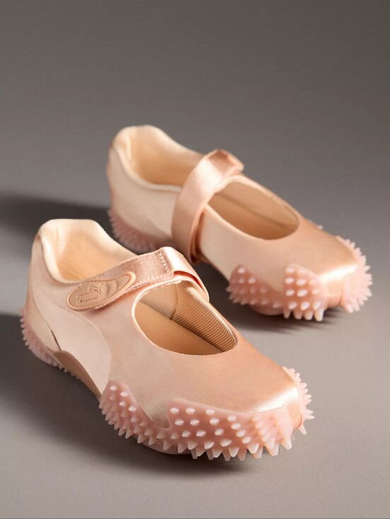 Puma Shoes - PUMA Jasmine Pink Mostro Fey Sneakers